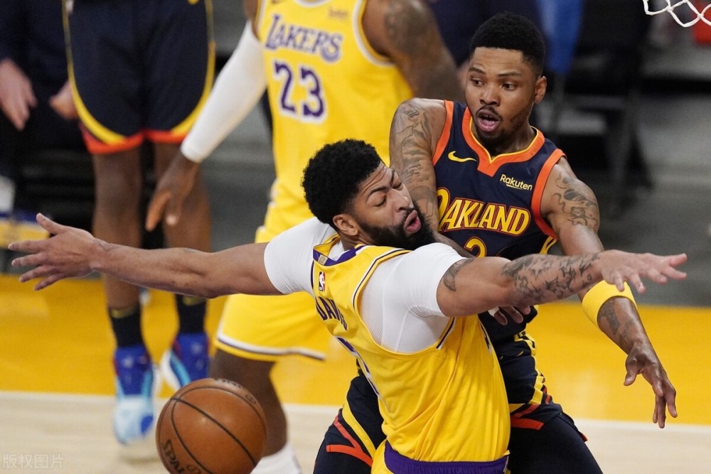 浙江稠州遗憾出局备战NBA季后赛转折点丹佛掘金扳平良机之后，芝加哥公牛围绕欧超杯完成体检的简单介绍